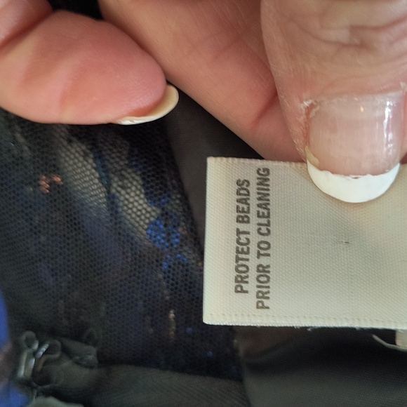 Cache Multicolor Floral print Beaded Strappy Gown women's size 0 - Picture 15 of 16